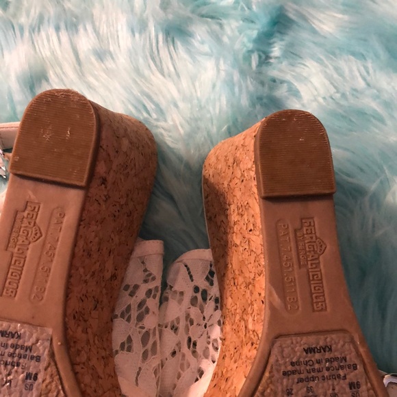 Fergalicious Wedge Heels Sandals 9 - Picture 7 of 9